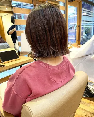 ショート カラー あずまぐち めぐみのヘアスタイル