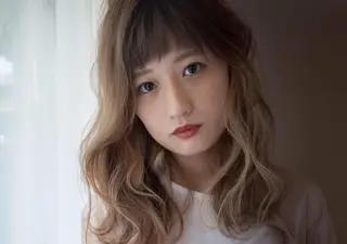 セミロング 福井 優のヘアスタイル