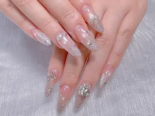 ネイル 🐳彩羽チップ 長さだし専門🐳のネイルデザイン