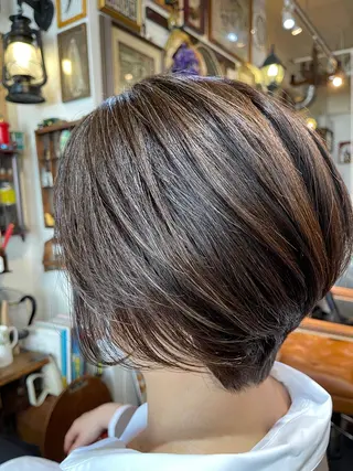 ショート カラー モデル募集中 🫧虹心🫧のヘアスタイル