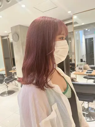 セミロング カラー ヘアアレンジ MAYU/ハイトーン /レイヤーカットのヘアスタイル