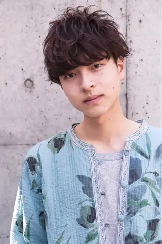 ショート パーマ メンズ Steelo  渋谷所属・✴︎赤み除去カラー daichi✴︎のヘアスタイル