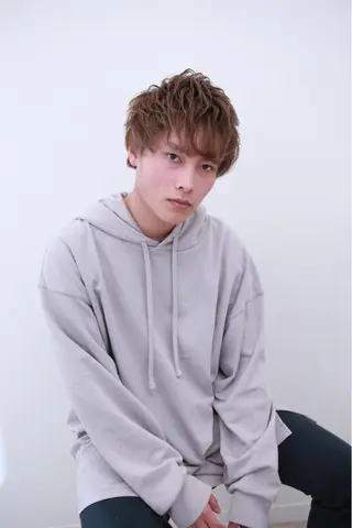 カラー メンズ レイヤー/メンズ 奥野恭平のヘアスタイル