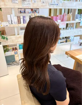 セミロング ヘアアレンジ 暖色カラー/ブリーチ なしカラー/艶カラーのヘアスタイル