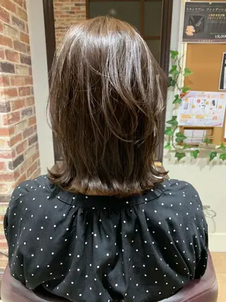 ミディアム 永瀬 恵のヘアスタイル