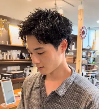 パーマ メンズ 年間2000名担当◎ パーマ職人/仲原佑樹のヘアスタイル