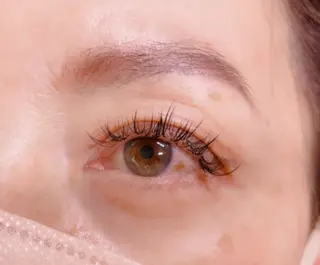 マツエク・マツパ 自まつ毛改善サロンHYGGE青葉台所属・mami saijoのマツエク・マツパデザイン