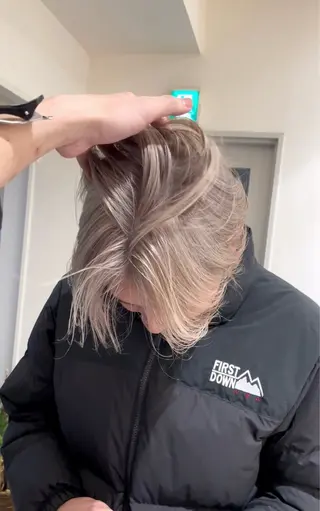 ミディアム カラー メンズ メンズバレイヤージュ 🔥メンズカット🔥のヘアスタイル