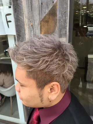 ショート カラー パーマ ヘアアレンジ メンズ キッズ ネイル マツエク・マツパ 山崎 義弘のヘアスタイル