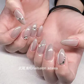 ネイル R inのネイルデザイン