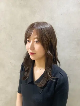 セミロング カラー 茂木 未海のヘアスタイル