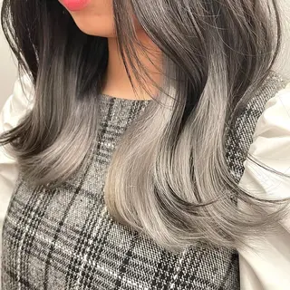 セミロング 指名支持率NO.1 スタイリストのヘアスタイル