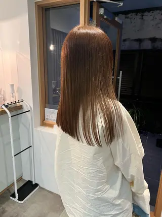 セミロング ミディアムパーマ /癖毛パーマのヘアスタイル