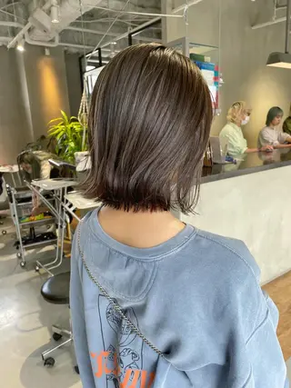 ショート momo 岡崎のヘアスタイル