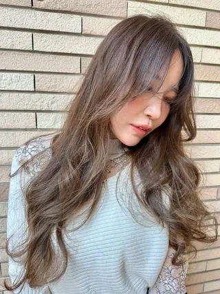 ロング カラー 髪質改善 中川　翔のヘアスタイル
