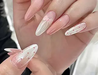 ロング ・ タオのネイルデザイン