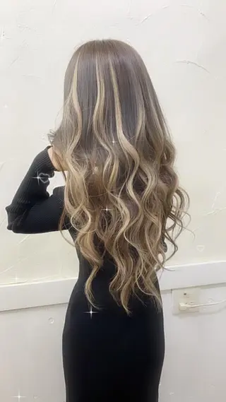 ロング アンククロス池袋所属・アンククロス あいりのヘアスタイル