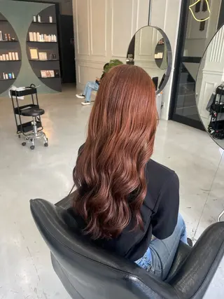 ロング MaisonHALU さくらのヘアスタイル