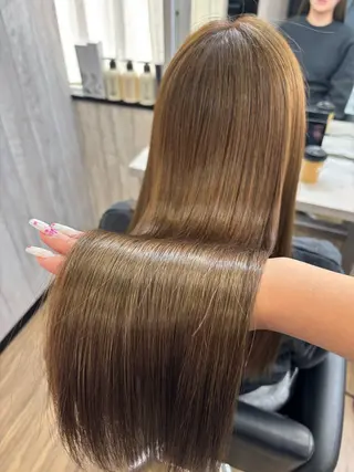 ロング カラー Nexus所属・艶髪ハイトーン特化 / moe 🦋のヘアスタイル