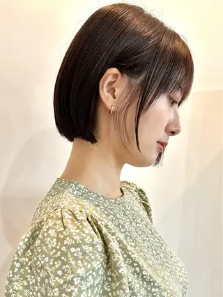 ショート ヘアアレンジ 切りっぱなしボブ/ デザインカラー店長のヘアスタイル