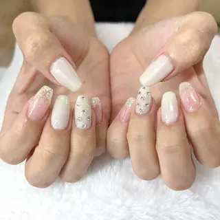 ネイル TRU NAIL＆EYE 上野店【トゥルーネイル＆アイ】所属・TRU ももかのネイルデザイン