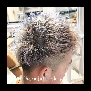 ショート カラー メンズ 及川シゲル 髪質改善講師のヘアスタイル