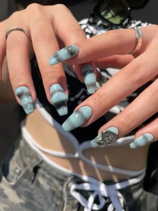 ネイル MiMi NAIL TOKYO所属・Hisaka Mikiのネイルデザイン