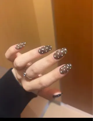 ネイル ダンビーニャム サロールのネイルデザイン