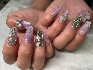 ネイル Roi〈ロワ〉 Minakoのネイルデザイン