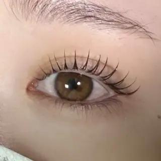 マツエク・マツパ Lunella所属・Lunella RENAのマツエク・マツパデザイン
