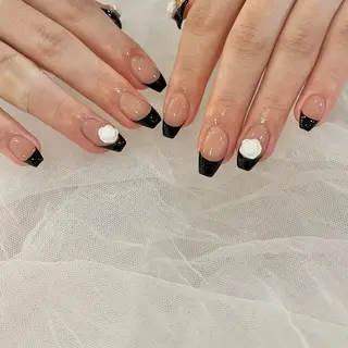 ネイル Cleo伏見店🌿 Momokaのネイルデザイン