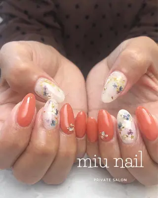 ネイル 杉本 孝美のネイルデザイン