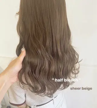 セミロング カラー GOODDAY ヘアサロンのヘアスタイル