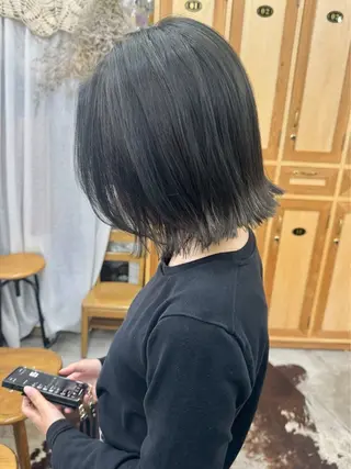 ミディアム カラー YUIMARL SAEのヘアスタイル
