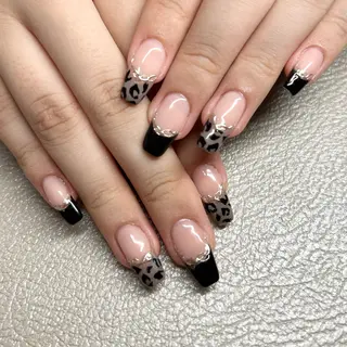 ネイル she nail studio所属・パラジェル/スカルプ salonOerbaのネイルデザイン