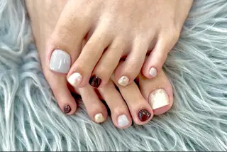 ネイル 金山ネイルサロン LIBERAのネイルデザイン