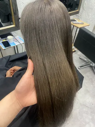 ロング カラー ハイトーン/ダブル カラー/akihoのヘアスタイル