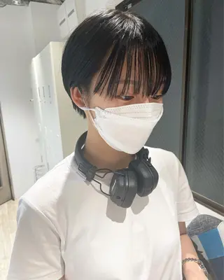 ショート カラー ヘアアレンジ 髪質改善カラー&TR 縮毛矯正/弱酸性矯正のヘアスタイル