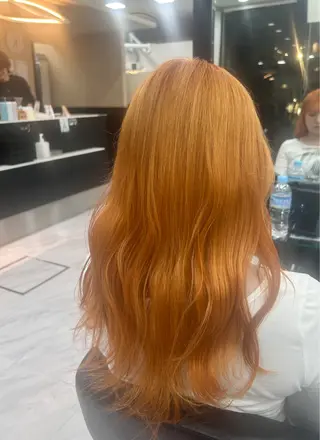 ロング 🍊小川実里🍊 /カラーレイヤーのヘアスタイル