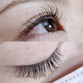 マツエク・マツパ kirakira所属・ʏᴜᴋᴀ /ᴋɪʀᴀᴋɪʀᴀのマツエク・マツパデザイン