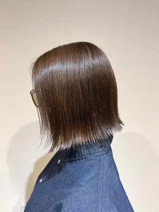 ミディアム ...a所属・... aのヘアスタイル