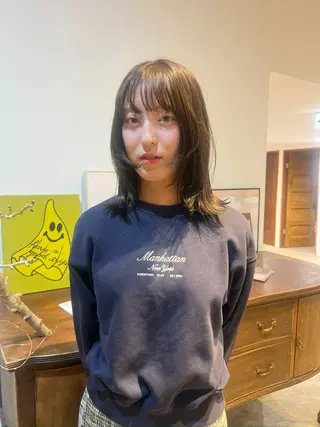 セミロング カラー にこ /中目黒カラーモデルのヘアスタイル