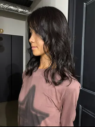 ミディアム Iwama momokaのヘアスタイル