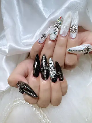 ネイル 高島 夏海のネイルデザイン