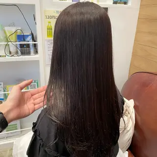 ロング カラー 細沼 葵のヘアスタイル
