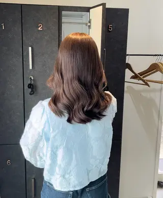 カラー 本木下朋花/髪質 改善×ダブルカラーのヘアスタイル