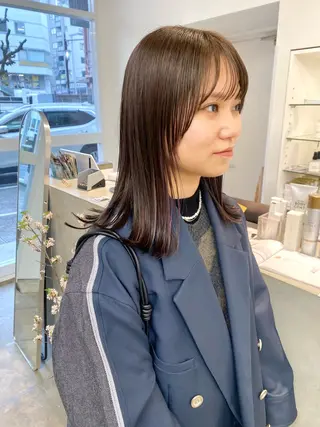 セミロング 亀井 里奈のヘアスタイル