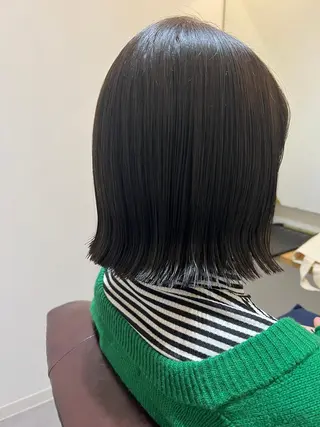 ショート カラー 🌈安藤愛/透明感 艶カラー🫧ROWのヘアスタイル