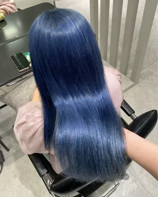 ロング カラー FILMS Rei 透明感カラー/パーマのヘアスタイル