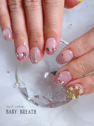 ネイル BABY BREATH所属・y natsumiのネイルデザイン